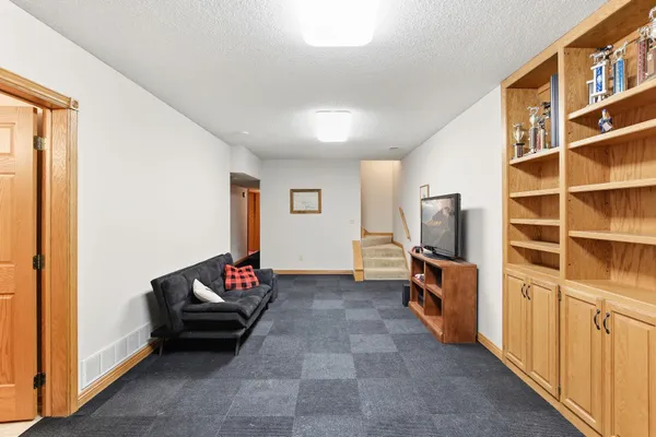 $675,000 | 18931 180th Avenue, Big Lake, MN 55309