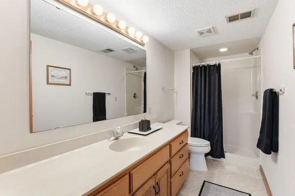 $675,000 | 18931 180th Avenue, Big Lake, MN 55309