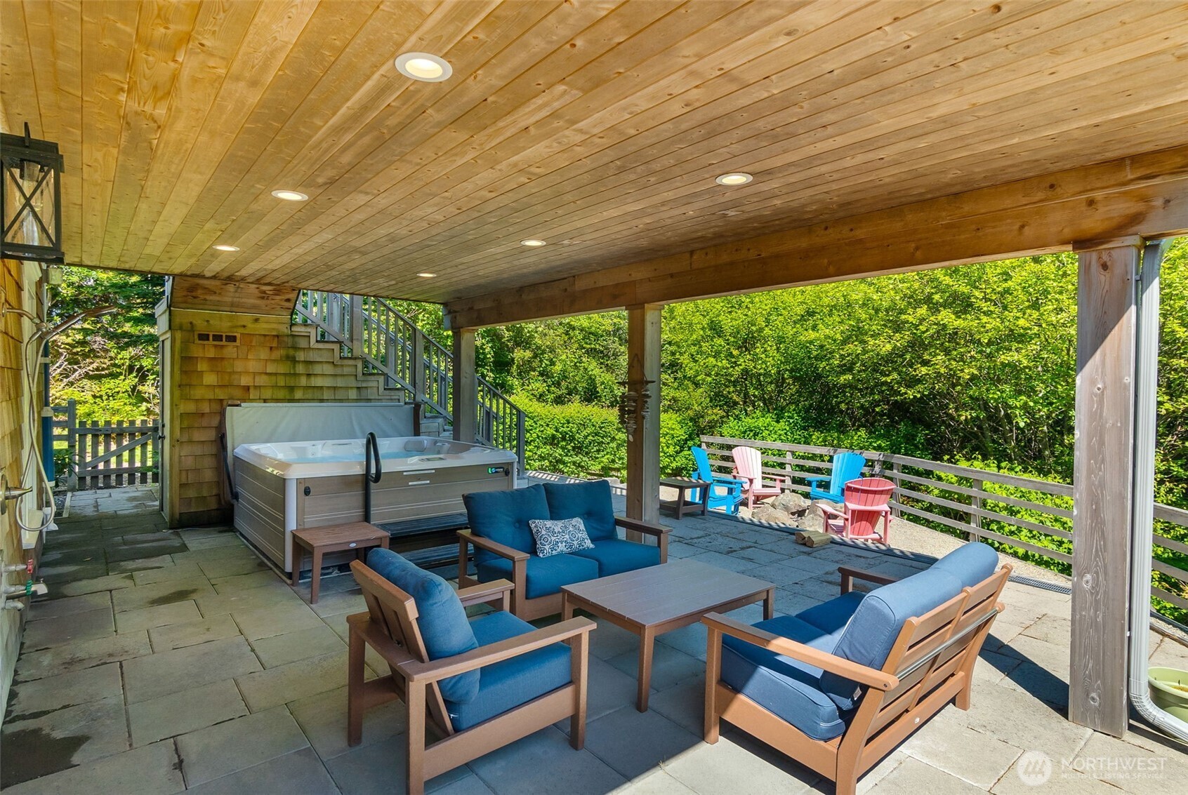 81 Compass Street Pacific Beach, WA 98571 - Photo 30 of 40 a outdoor space with furniture