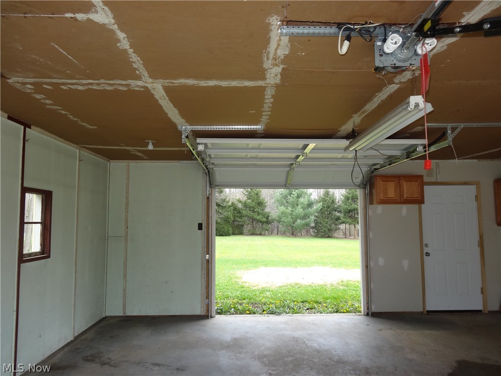 13505 Ruth Drive Strongsville, OH 44136 - Photo 3 of 31 Rear Garage Door for easy access to back yard