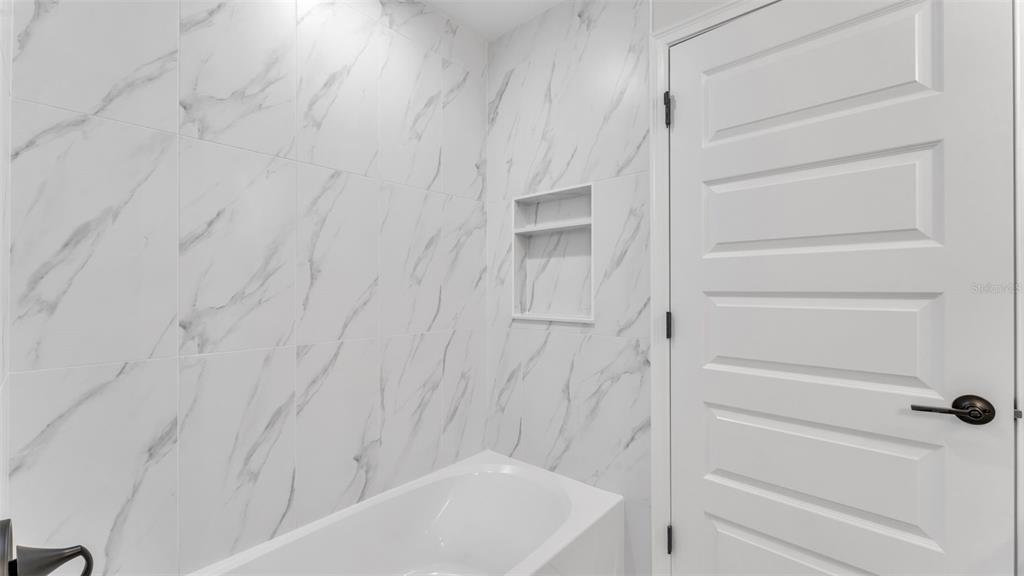 5429 Simmons Road Lakeland, FL 33811 - Photo 15 of 21