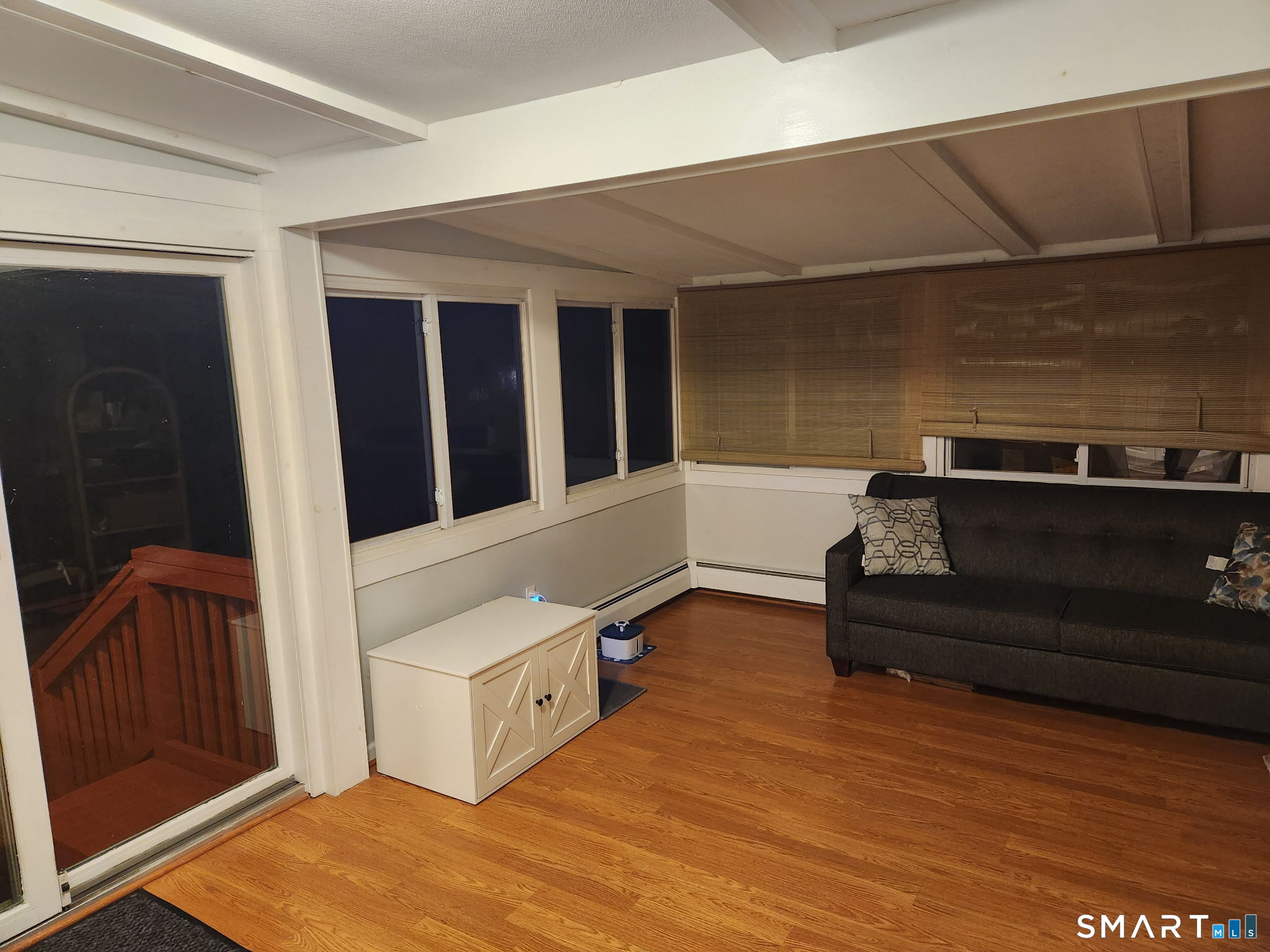 45 Fieldstream Drive Waterbury, CT 06704 - Photo 4 of 16 a living room with furniture