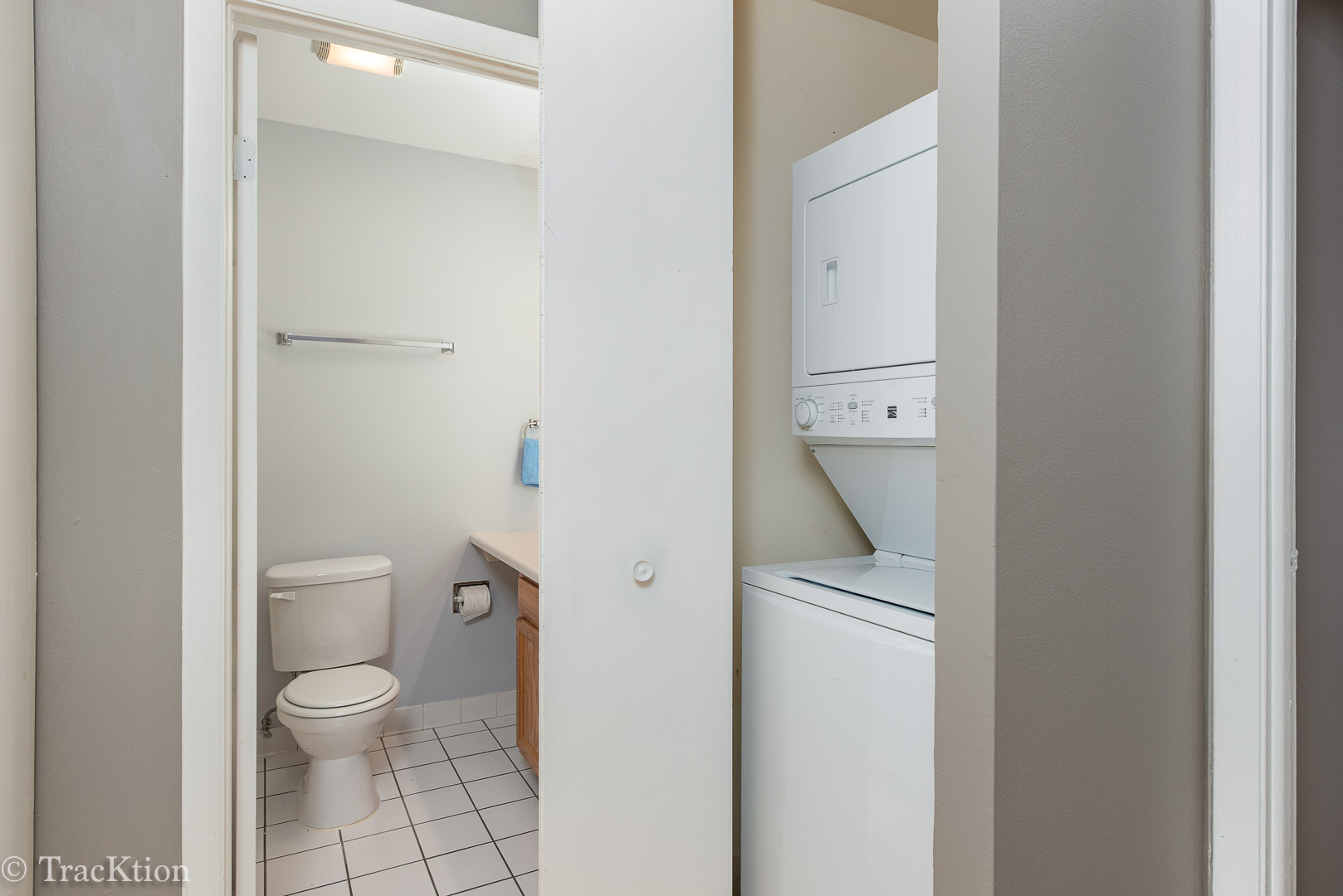 1833 Four Lakes Avenue, Unit 4H Lisle, IL 60532 - Photo 8 of 11