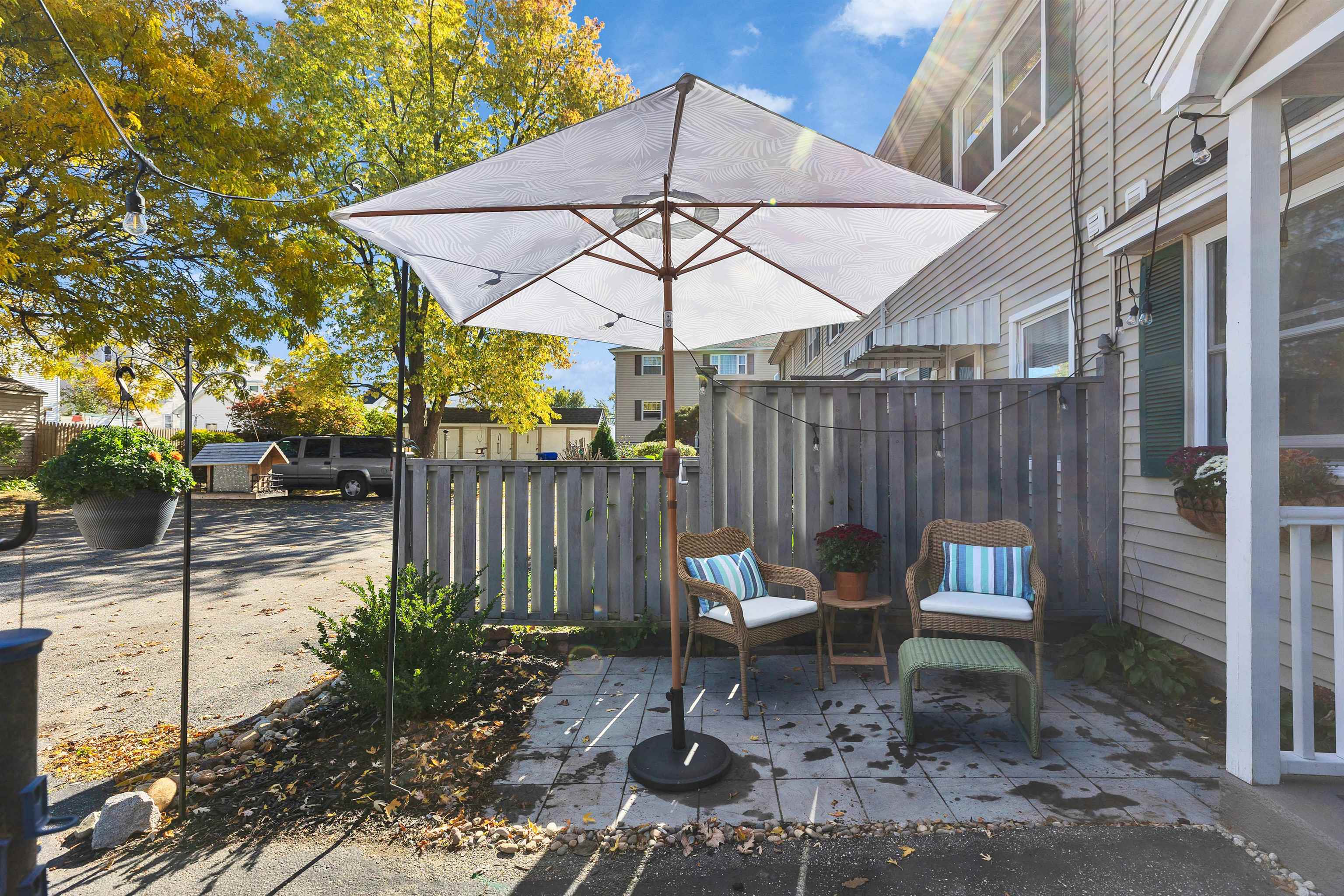 147 Beech Street Manchester, NH 03103 - Photo 24 of 26