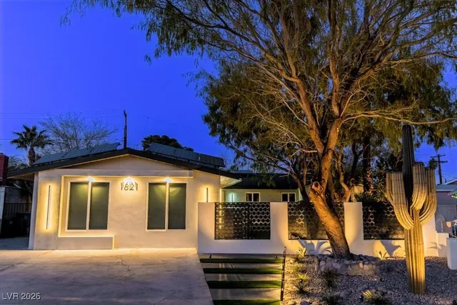 $4,000 | 1621 Franklin Avenue, Las Vegas, NV 89104