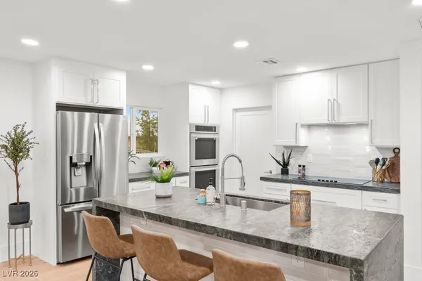 $4,000 | 1621 Franklin Avenue, Las Vegas, NV 89104