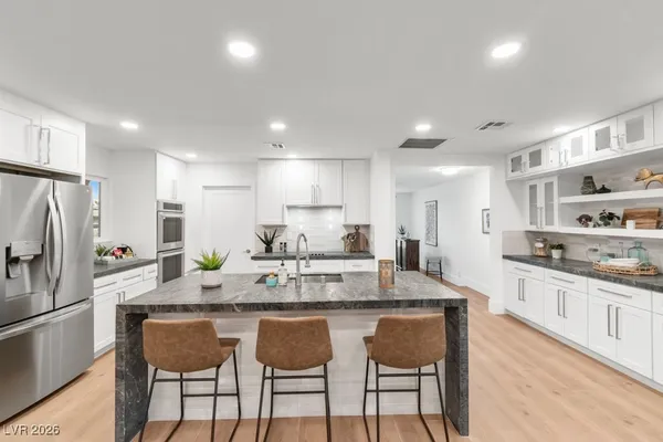 $4,000 | 1621 Franklin Avenue, Las Vegas, NV 89104