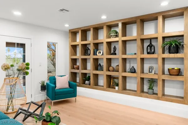 $4,000 | 1621 Franklin Avenue, Las Vegas, NV 89104