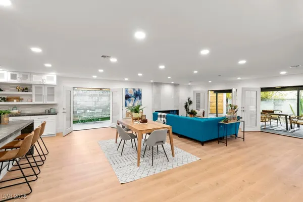 $4,000 | 1621 Franklin Avenue, Las Vegas, NV 89104