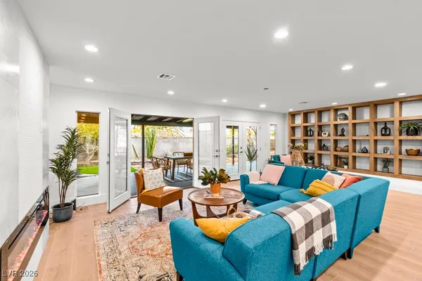 $4,000 | 1621 Franklin Avenue, Las Vegas, NV 89104