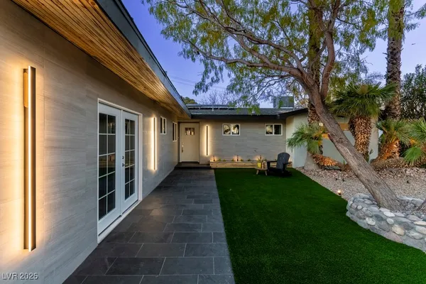 $4,000 | 1621 Franklin Avenue, Las Vegas, NV 89104