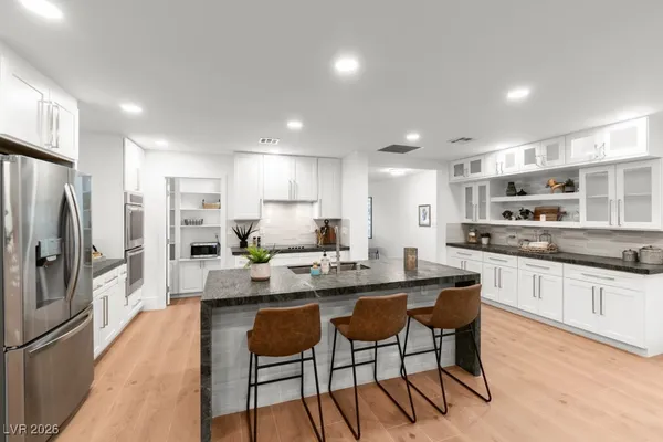 $4,000 | 1621 Franklin Avenue, Las Vegas, NV 89104