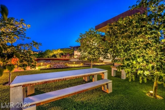 $7,000,000 | 9 Hawk Ridge Drive, Las Vegas, NV 89135