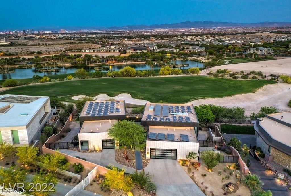 9 Hawk Ridge Drive Las Vegas, NV 89135 - Photo 5 of 50