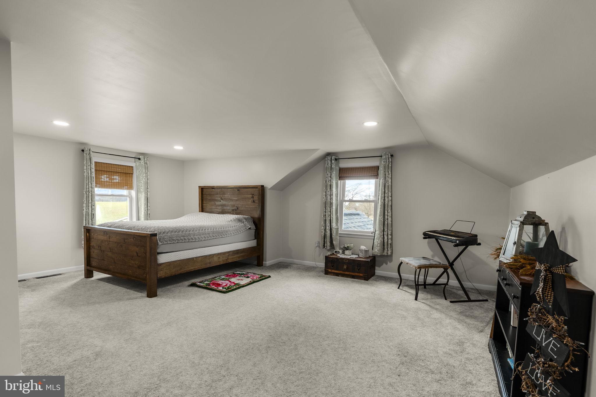 330 South Reamstown Road Ephrata, PA 17522 - Photo 37 of 58