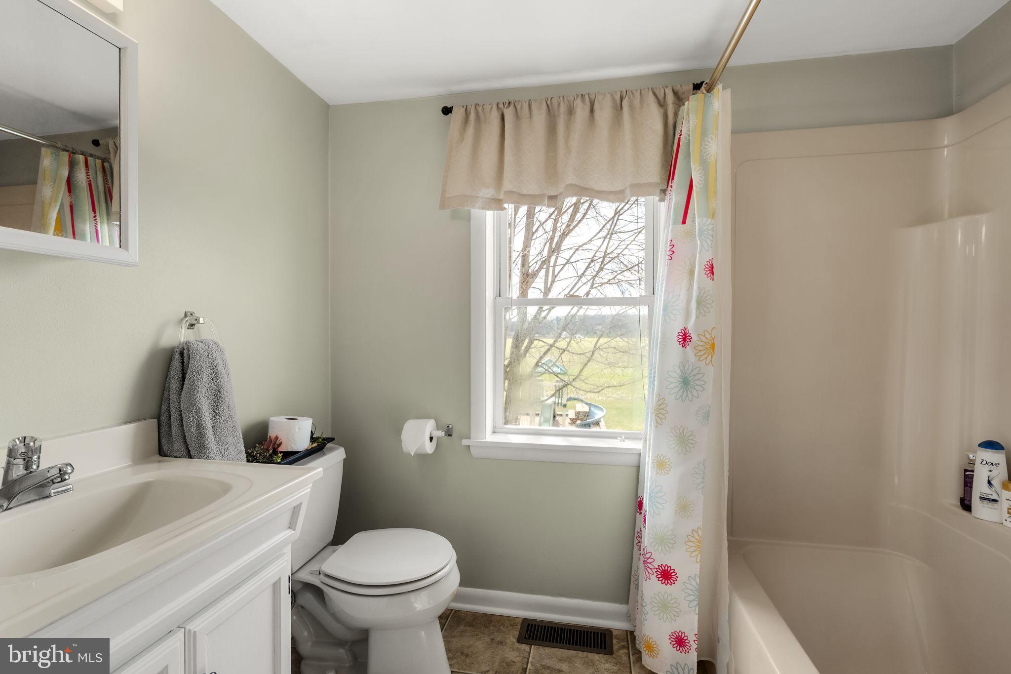 330 South Reamstown Road Ephrata, PA 17522 - Photo 42 of 58