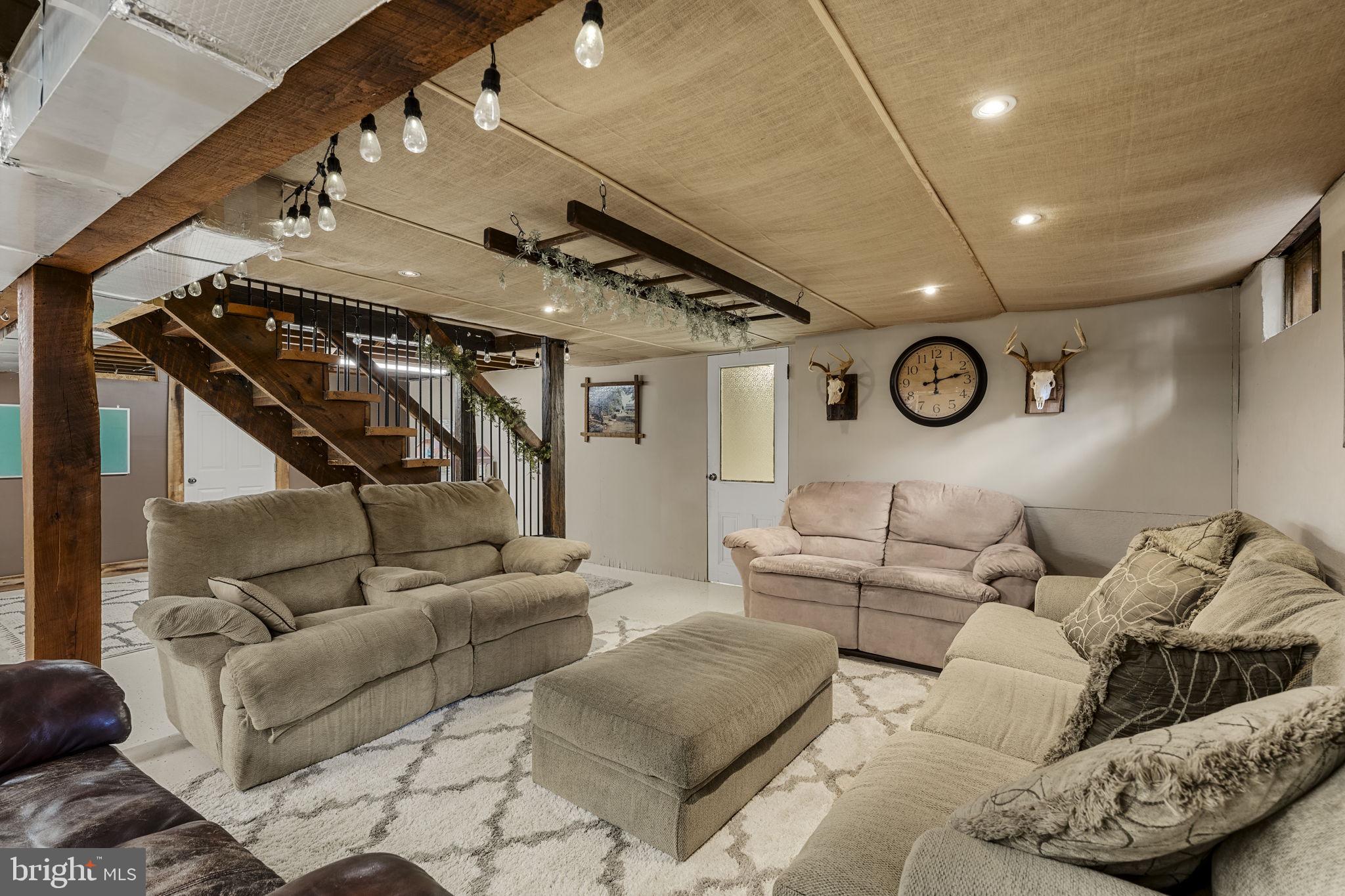 330 South Reamstown Road Ephrata, PA 17522 - Photo 45 of 58