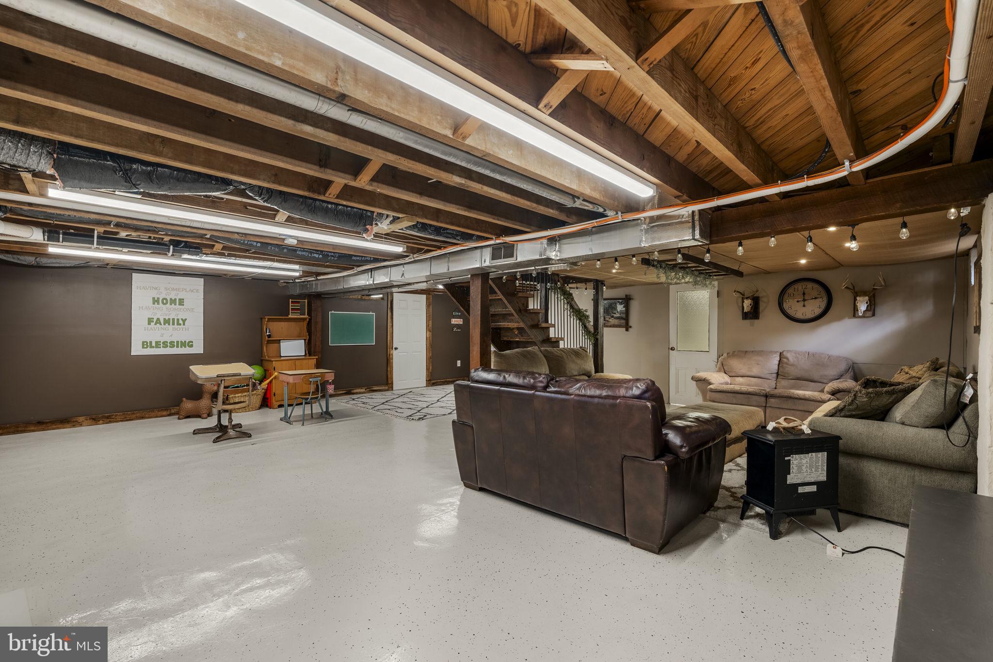 330 South Reamstown Road Ephrata, PA 17522 - Photo 46 of 58