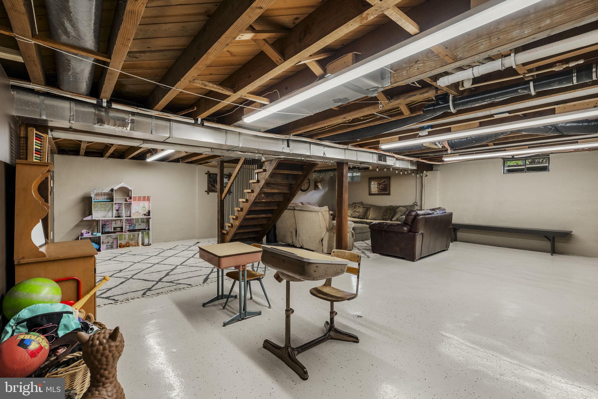 330 South Reamstown Road Ephrata, PA 17522 - Photo 48 of 58