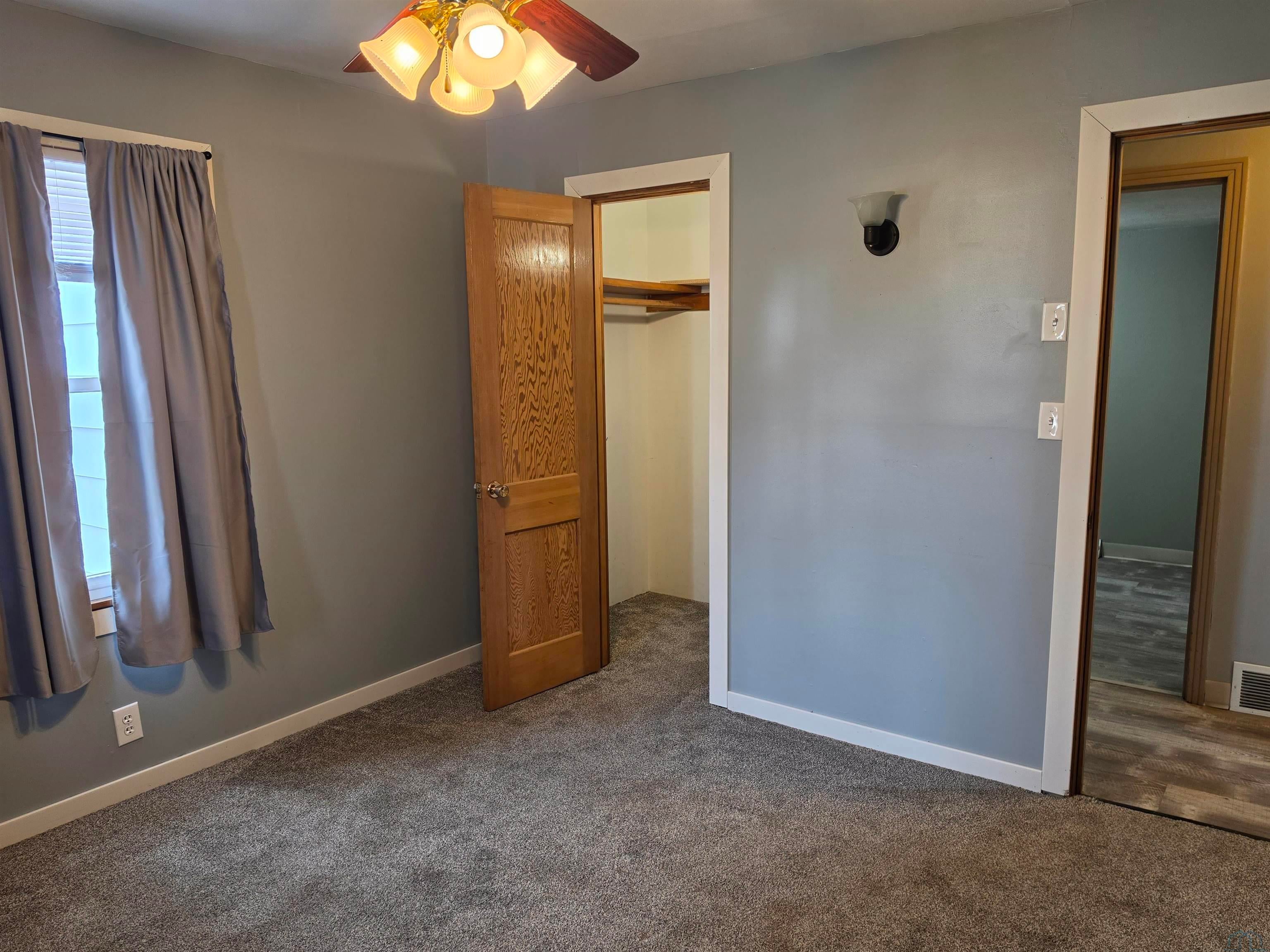 515 8th Avenue Sheldon, IA 51201 - Photo 19 of 38 Gallery Image 19