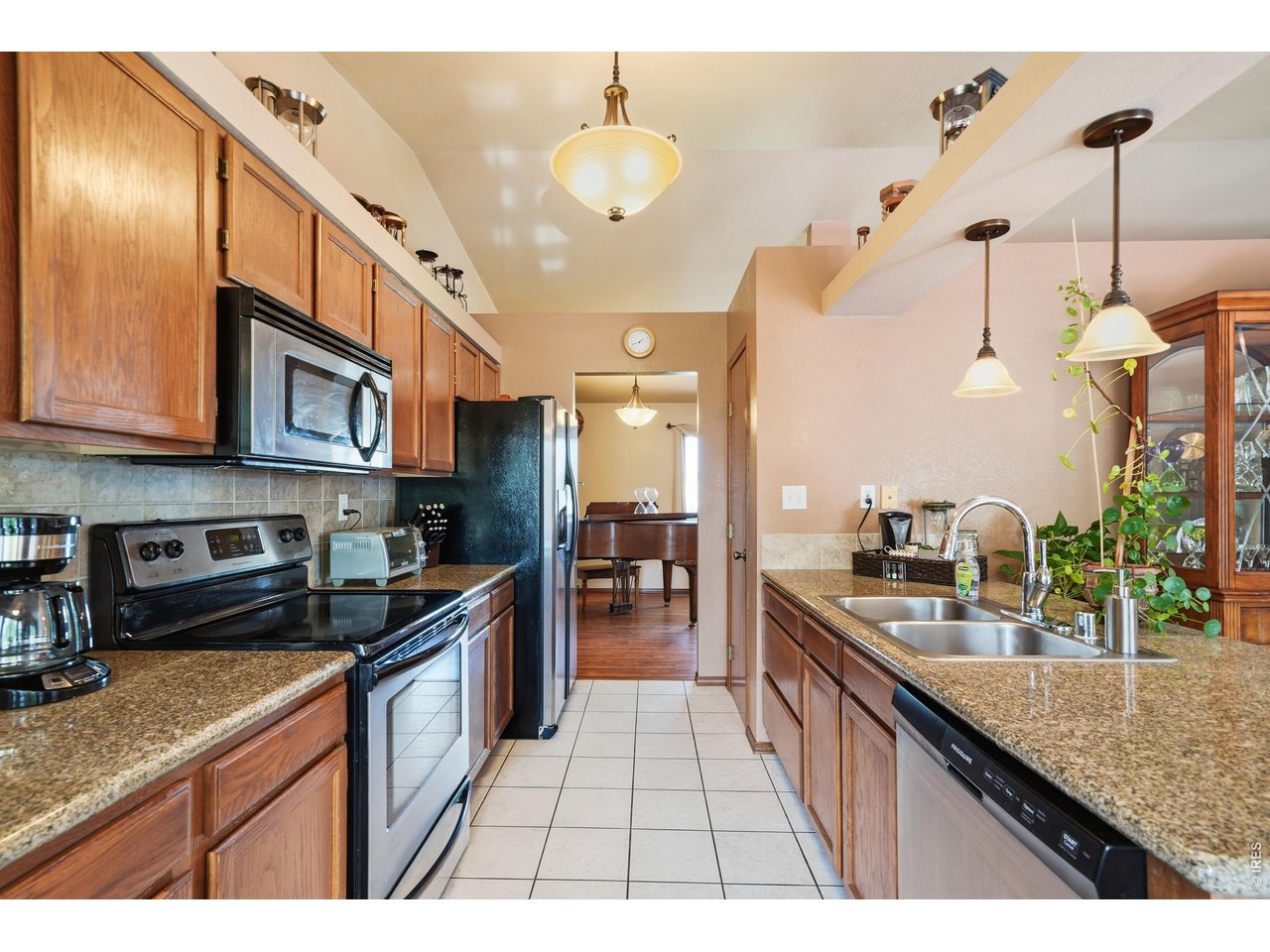 4916 West 3rd Street Road Greeley, CO 80634 - Photo 15 of 49