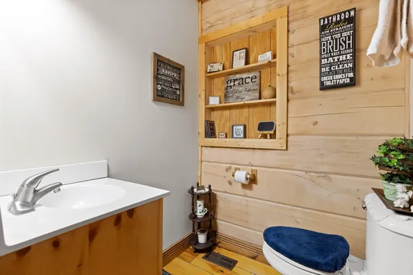 $400,000 | 3382 Back Valley Road, Trenton, GA 30752