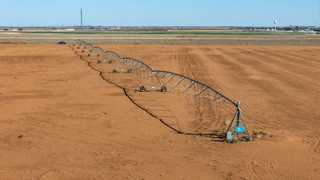 $1,100,000 | 83 Us, Seagraves, TX 79359