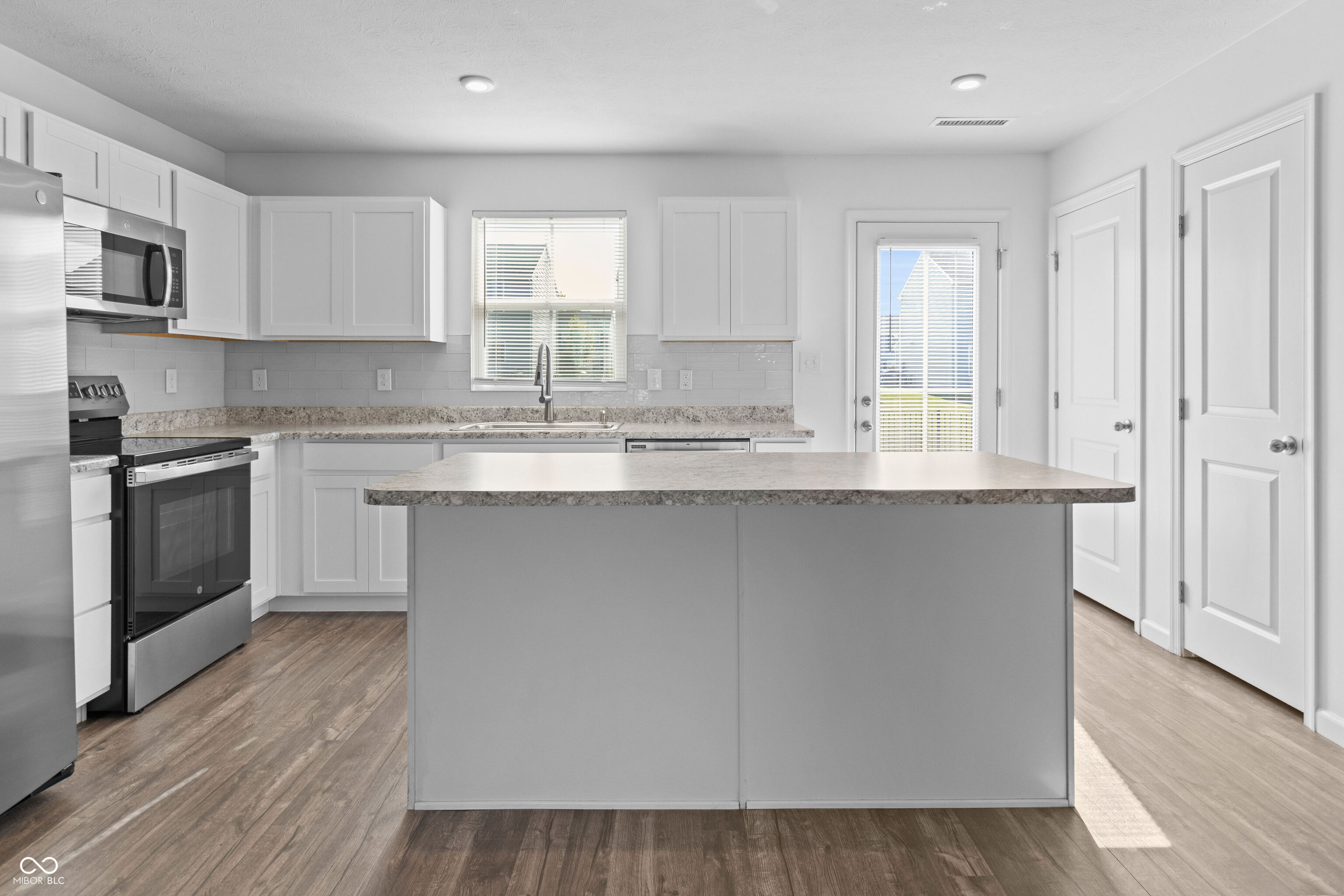 8511 Fownes Lane Pendleton, IN 46064 - Photo 6 of 21