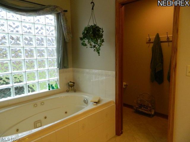 8838 Ridge Road Wooster, OH 44691 - Photo 13 of 25 Gallery Image 13