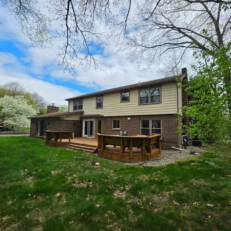 $575,000 | 30129 Deer Run, Farmington Hills, MI 48331