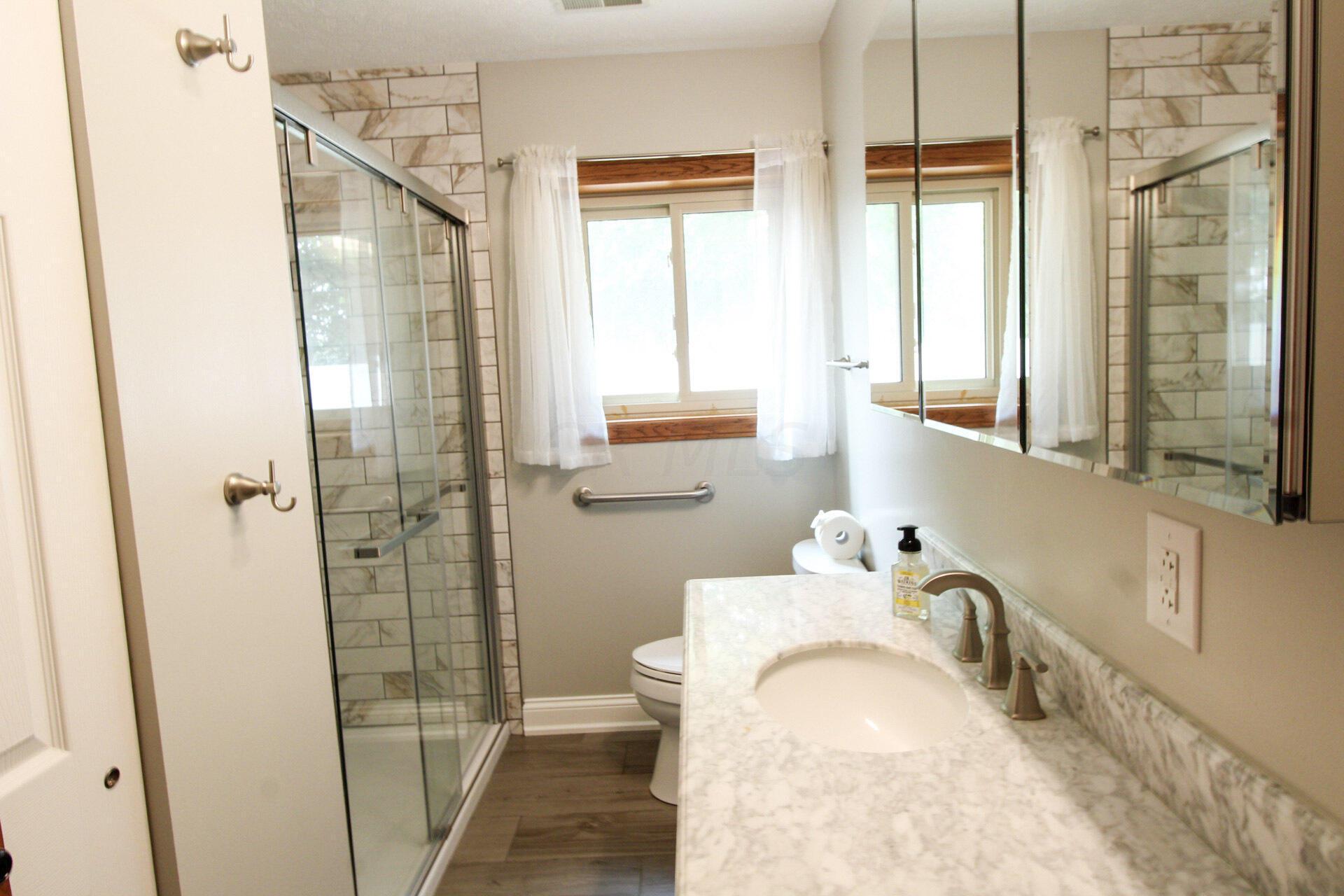 10680 Lancaster-Circleville Road Southwest Amanda, OH 43102 - Photo 14 of 36 2nd FullBath