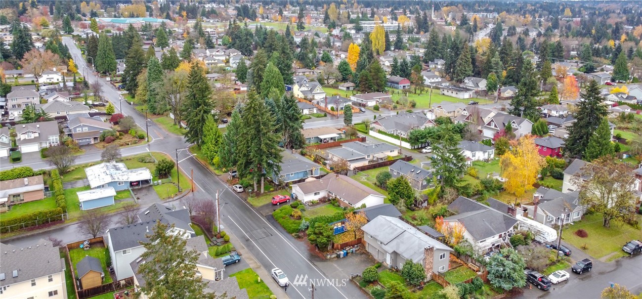 2003 Northeast 16th Street Renton, WA 98056 - Photo 34 of 35