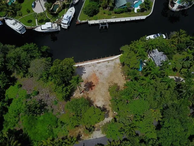 $1,895,000 | 333 Southwest 14th Way, Fort Lauderdale, FL 33312