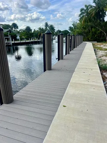 $1,895,000 | 333 Southwest 14th Way, Fort Lauderdale, FL 33312