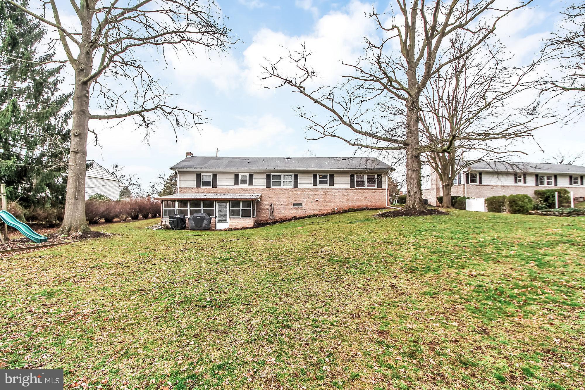 1860 Lilac Road York, PA 17408 - Photo 23 of 25