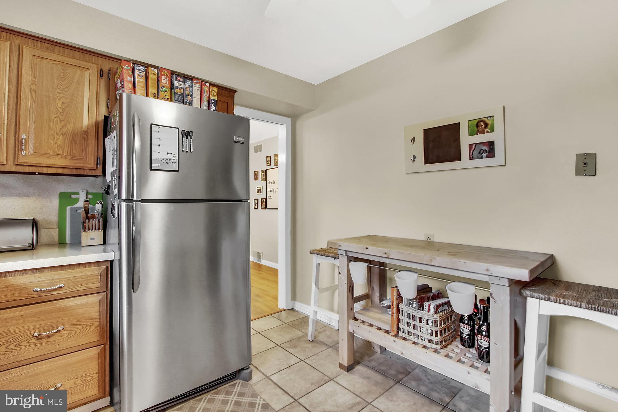 1860 Lilac Road York, PA 17408 - Photo 5 of 25