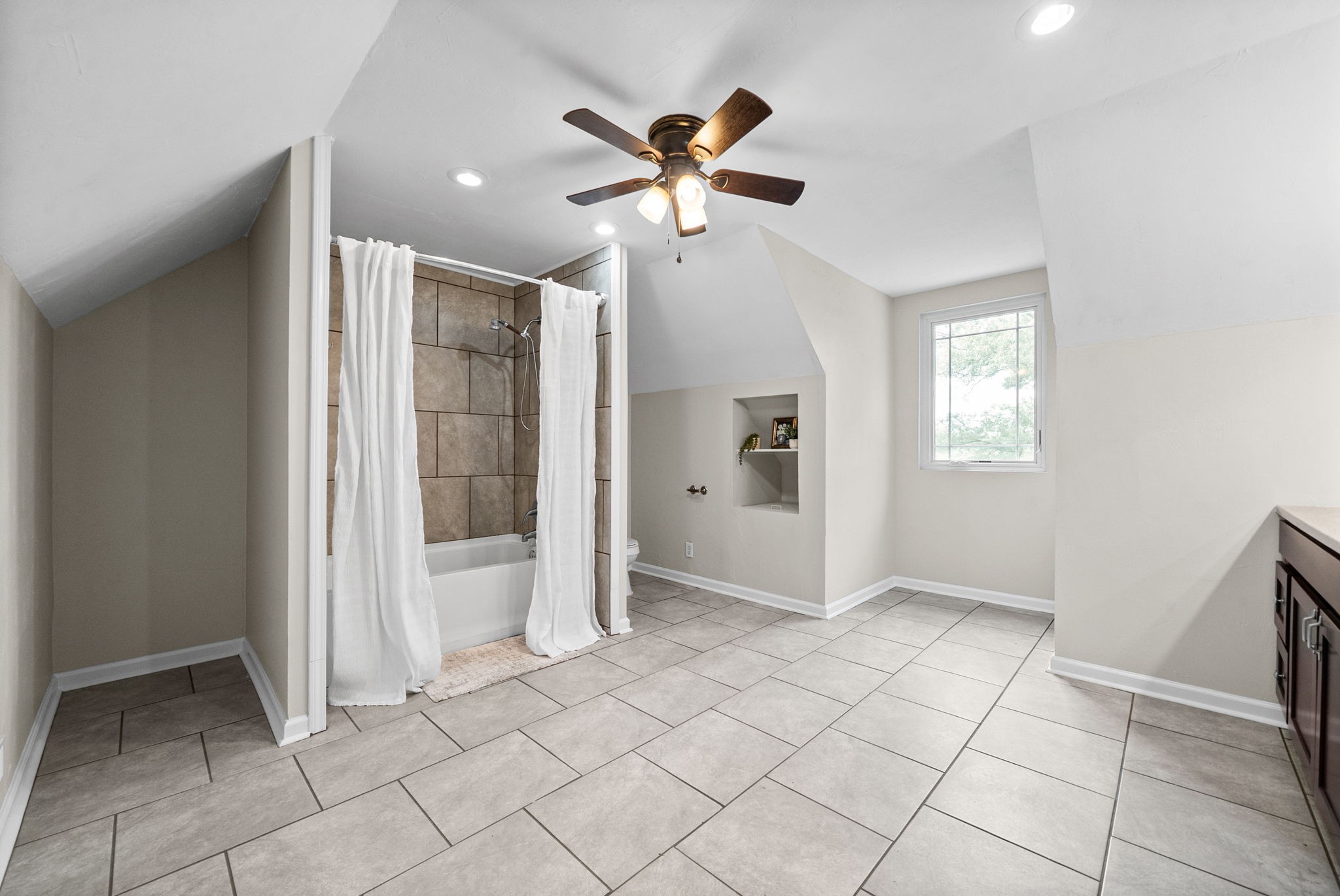 2449 Outlaw Road Woodlawn, TN 37191 - Photo 23 of 39 Gallery Image 23