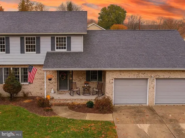 $425,000 | 5 Page Terrace, Pennsville, NJ 08070