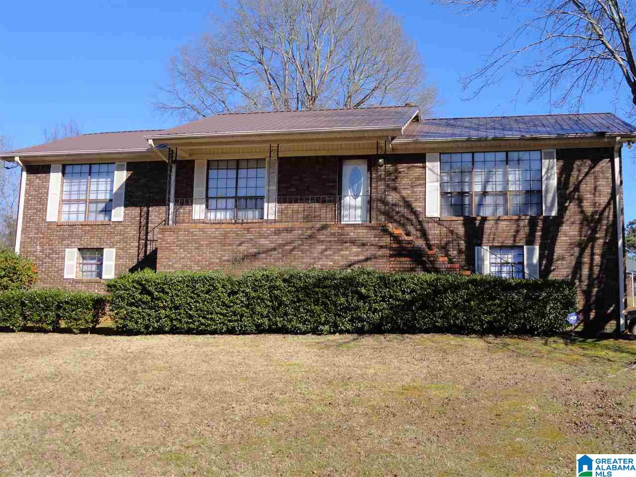 5013 Ellen Lane Adamsville, AL 35005 - Photo 1 of 33