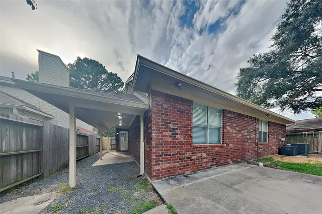 $2,400 | 14422 Bladenboro Drive, Cypress, TX 77429