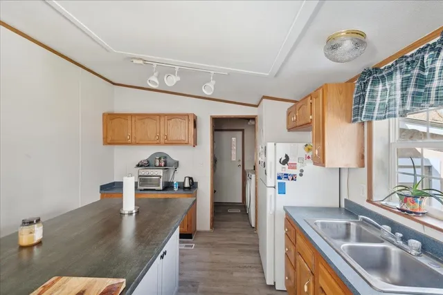 $319,900 | 1928 West Lunenburg Road, Lunenburg, VT 05906