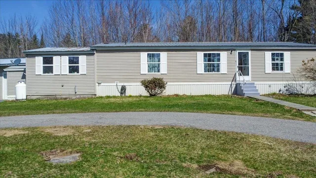 $319,900 | 1928 West Lunenburg Road, Lunenburg, VT 05906
