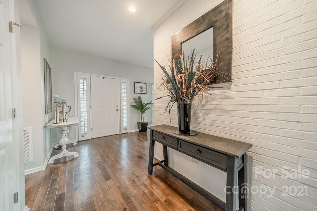2855 St James Church Road Denver, NC 28037 - Photo 8 of 48 Gallery Image 8