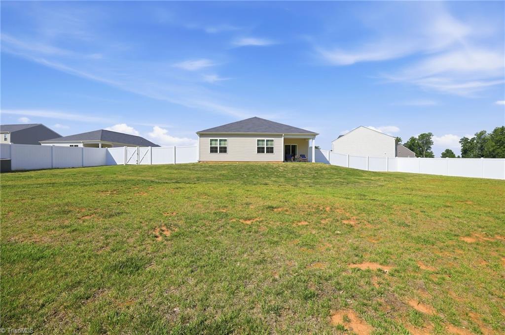 214 Jack Rabbit Court Lexington, NC 27292 - Photo 34 of 39
