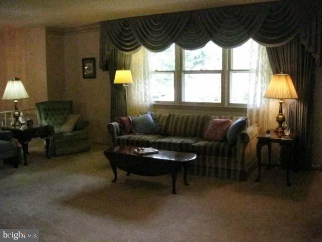 2226 Dover Road Harrisburg, PA 17110 - Photo 2 of 12 Gallery Image 2