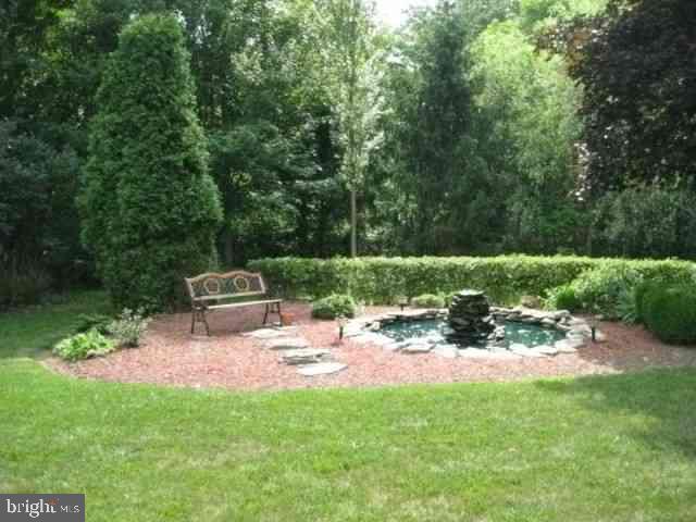 2226 Dover Road Harrisburg, PA 17110 - Photo 11 of 12 Gallery Image 11