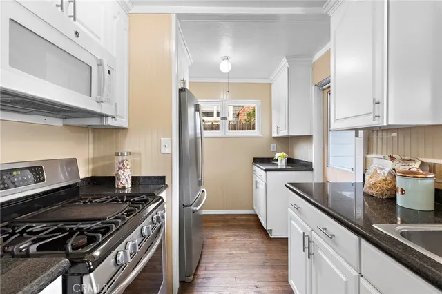 $6,300 | 251 Viejo Street, Laguna Beach, CA 92651