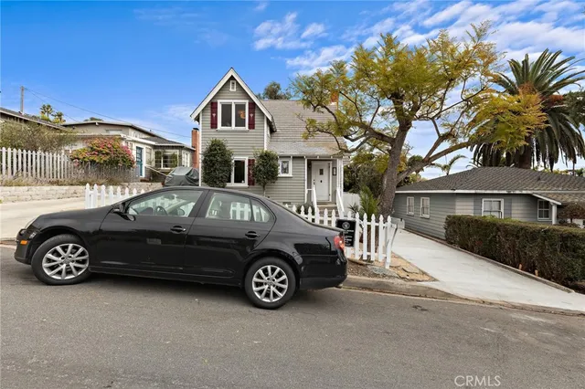 $6,300 | 251 Viejo Street, Laguna Beach, CA 92651