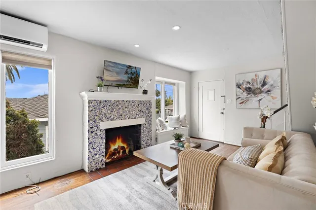 $6,300 | 251 Viejo Street, Laguna Beach, CA 92651