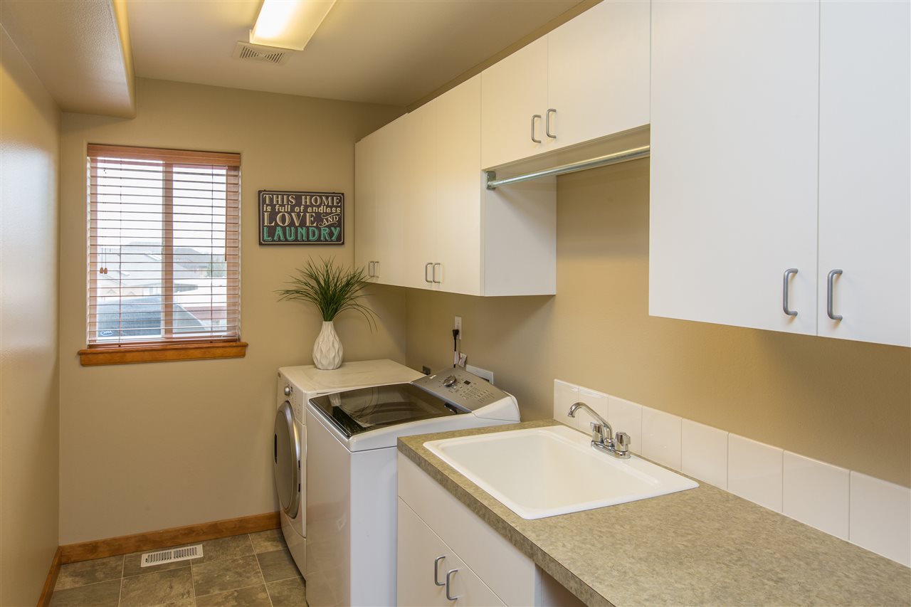 5317 East Rosedale Lane Spokane, WA 99223 - Photo 11 of 20 Gallery Image 11